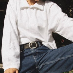 Brandy Melville sweater